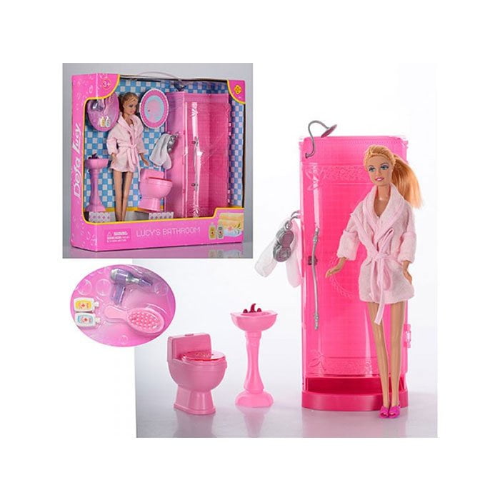 Defa Lucy lutka i njeno kupatilo