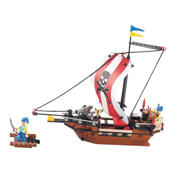 Sluban kocke Piratski ratnički brod 226 delova