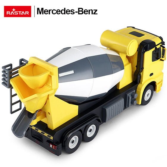 Kamion Rastar R/C 1:24 Mercedes Benz Arocs - Slika 3